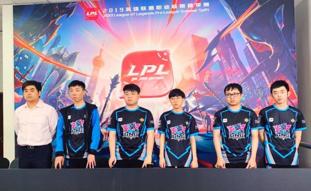 他的职业生 他的职业生